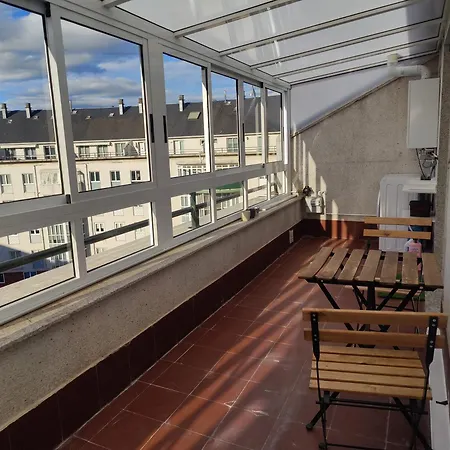 Apartamento Atico Espacioso En Zona Centrica Sarria
