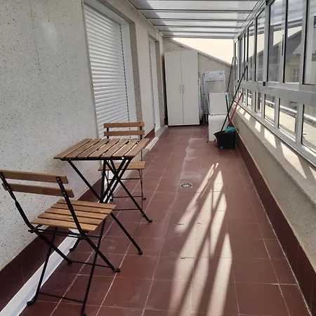 Atico Espacioso En Zona Centrica Appartement Sarria