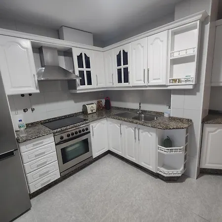 ático Espacioso En Zona Céntrica