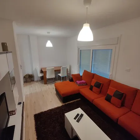 Apartamento Atico Espacioso En Zona Centrica *