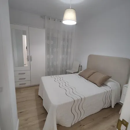 Apartment Atico Espacioso En Zona Centrica Sarria