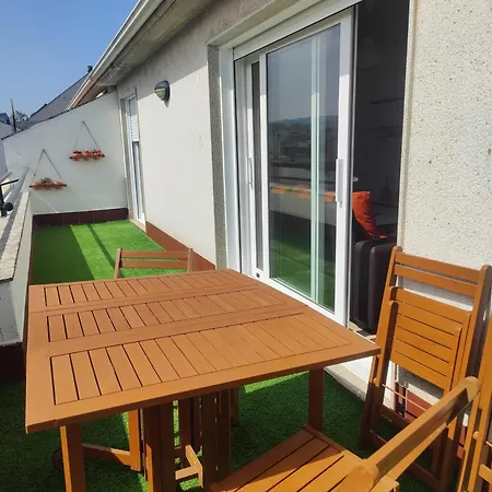 Apartment Atico Espacioso En Zona Centrica Sarria