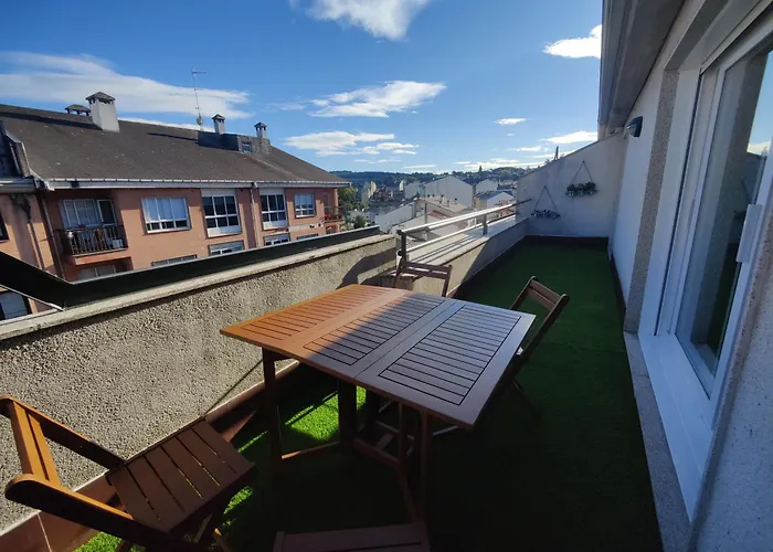 Atico Espacioso En Zona Centrica