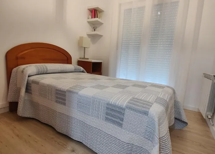 Atico Espacioso En Zona Centrica