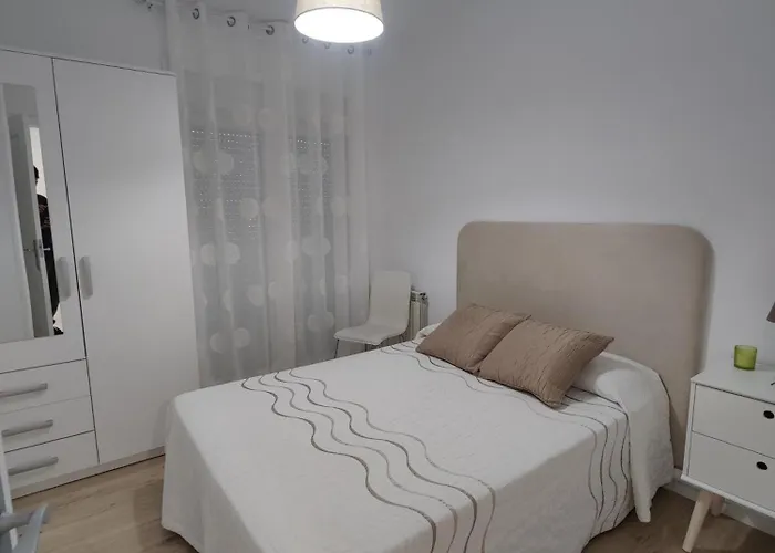 Atico Espacioso En Zona Centrica Appartement *