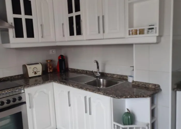 Atico Espacioso En Zona Centrica * Sarria